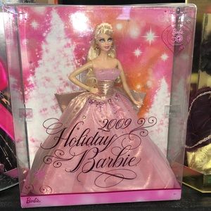 Holiday Barbie 2009